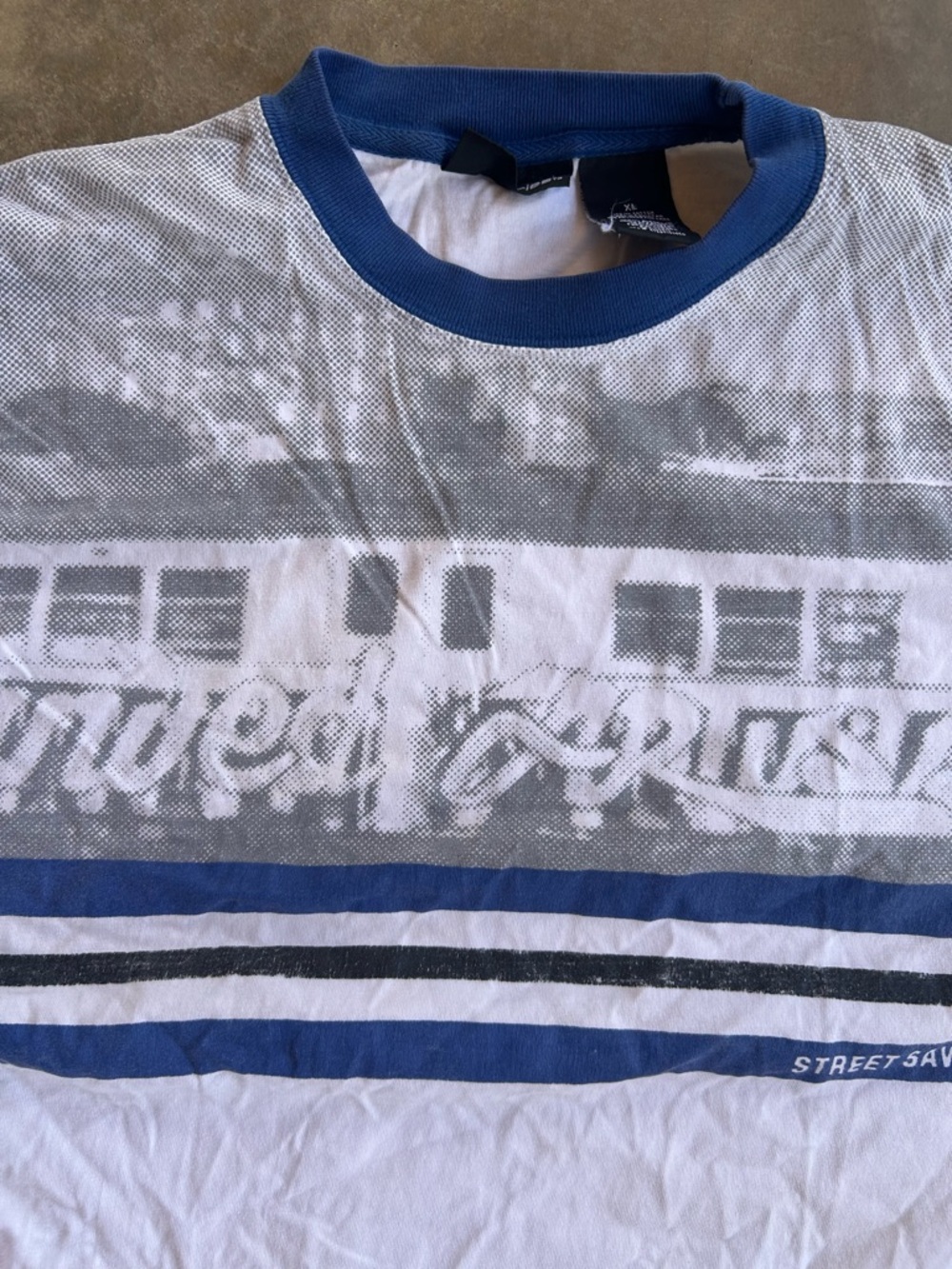 No Boundaries Blue & White Long Sleeve Graphic Tees bundle - Picture 3 of 8